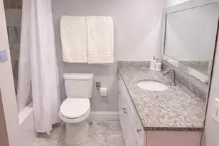 605 Oaks Dr, Pompano Beach, FL 33069 - Photo 15
