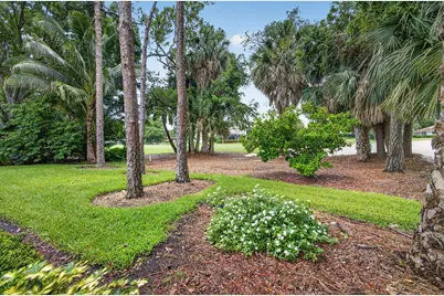 26 Cambria Road W, Palm Beach Gardens, FL 33418 - Photo 43