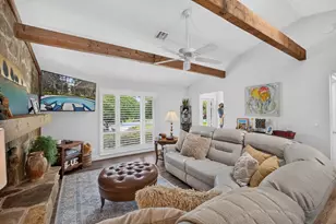 26 Cambria Rd W, Palm Beach Gardens, FL 33418 - Photo 11