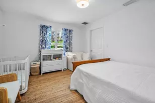 125 Gregory Pl, West Palm Beach, FL 33405 - Photo 9