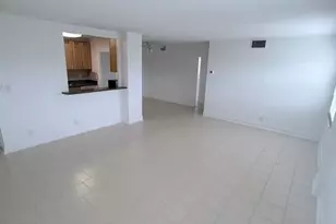 2555 NE 11th St, Fort Lauderdale, FL 33304 - Photo 9