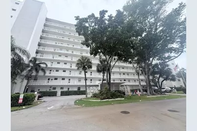 2555 NE 11th Street #402, Fort Lauderdale, FL 33304 - Photo 1