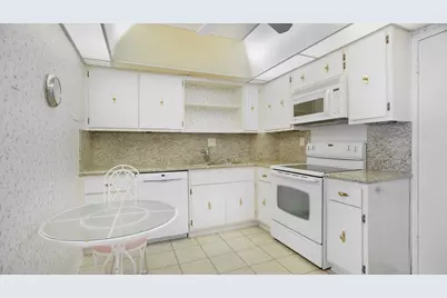 3550 Galt Ocean Drive #403, Fort Lauderdale, FL 33308 - Photo 9