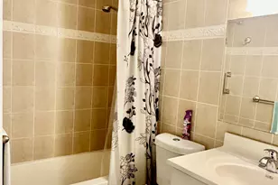 580 Egret Dr, Hallandale Beach, FL 33009 - Photo 3