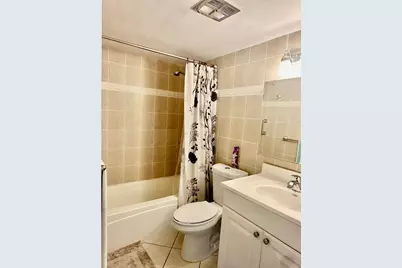 580 Egret Drive #314, Hallandale Beach, FL 33009 - Photo 5