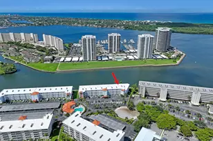 28 Yacht Club Dr, North Palm Beach, FL 33408 - Photo 23