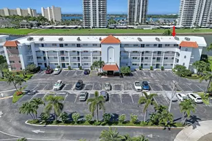 28 Yacht Club Dr, North Palm Beach, FL 33408 - Photo 21