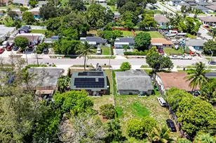 816 SW 3rd Ct, Delray Beach, FL 33444 - Photo 17