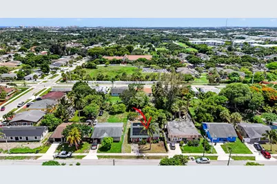 816 SW 3rd Court, Delray Beach, FL 33444 - Photo 9