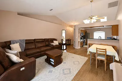 5951 NW Brenda Circle, Port Saint Lucie, FL 34986 - Photo 9