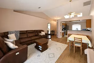 5951 NW Brenda Cir, Port Saint Lucie, FL 34986 - Photo 9
