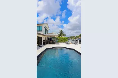 2447 SE 10th Street, Pompano Beach, FL 33062 - Photo 5