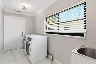 2447 SE 10th St, Pompano Beach, FL 33062 - Photo 27