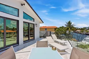 2447 SE 10th St, Pompano Beach, FL 33062 - Photo 29