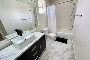 12149 NW 34th St, Sunrise, FL 33323 - Photo 13