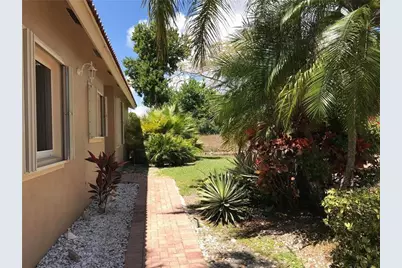 5766 NW 127th Terrace, Coral Springs, FL 33076 - Photo 15