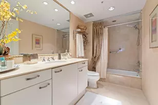 209 N Birch Rd, Fort Lauderdale, FL 33304 - Photo 31