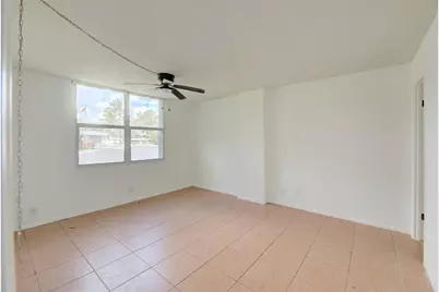 113 Royal Park Drive #1H, Oakland Park, FL 33309 - Photo 13