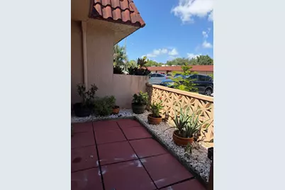 2329 SW 81st Terrace, North Lauderdale, FL 33068 - Photo 3