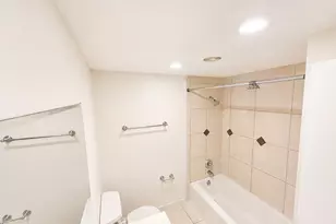 6705 N Kendall Dr, Pinecrest, FL 33156 - Photo 11