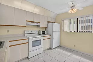 15234 Lakes of Delray Blvd, Delray Beach, FL 33484 - Photo 7