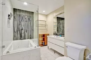 1016 Harrison St, Hollywood, FL 33019 - Photo 19