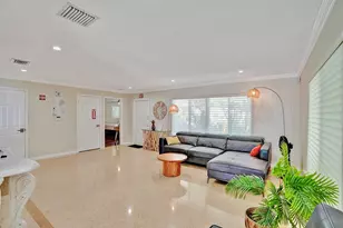 1016 Harrison St, Hollywood, FL 33019 - Photo 9
