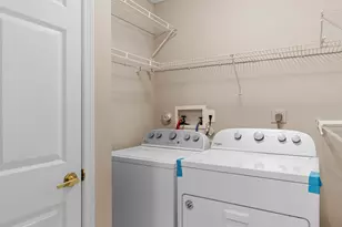 19250 NW 12th Manor, Pembroke Pines, FL 33029 - Photo 31