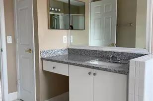 19250 NW 12th Manor, Pembroke Pines, FL 33029 - Photo 17