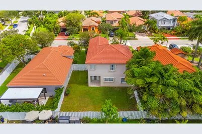 19250 NW 12th Manor, Pembroke Pines, FL 33029 - Photo 45
