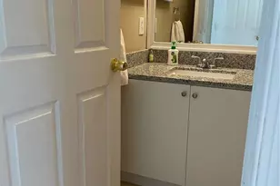 19250 NW 12th Manor, Pembroke Pines, FL 33029 - Photo 11