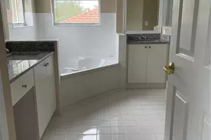 19250 NW 12th Manor, Pembroke Pines, FL 33029 - Photo 15
