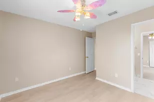 19250 NW 12th Manor, Pembroke Pines, FL 33029 - Photo 37