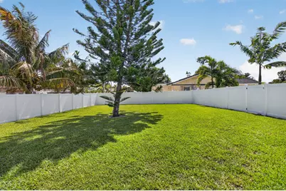 135 SE 28th Court, Boynton Beach, FL 33435 - Photo 47