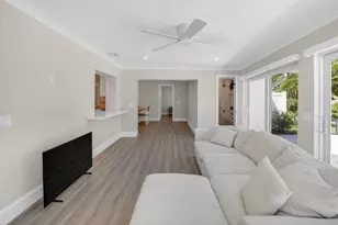 135 SE 28th Ct, Boynton Beach, FL 33435 - Photo 21