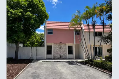 7920 SW 7th Place, North Lauderdale, FL 33068 - Photo 13