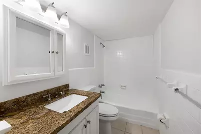 815 Middle River Drive #205, Fort Lauderdale, FL 33304 - Photo 15