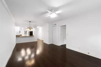 815 Middle River Drive #205, Fort Lauderdale, FL 33304 - Photo 11