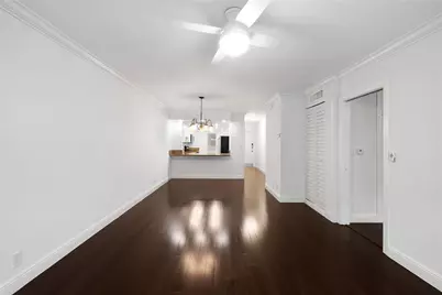 815 Middle River Drive #205, Fort Lauderdale, FL 33304 - Photo 9