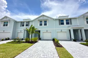 654 Salisbury Cir, Fort Pierce, FL 34982 - Photo 3