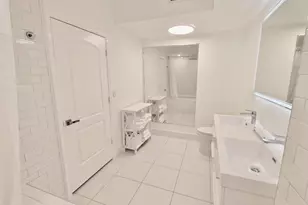 210 Bella Vista Ct N, Jupiter, FL 33477 - Photo 29