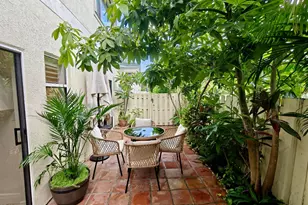 210 Bella Vista Ct N, Jupiter, FL 33477 - Photo 5