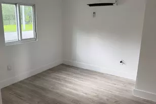 650 NW 214th Ave, Pembroke Pines, FL 33029 - Photo 13