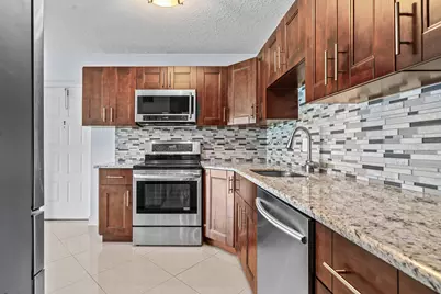 204 Foxtail Drive #F1, Greenacres, FL 33415 - Photo 13