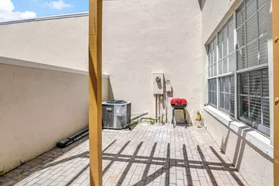 608 NW 25th Avenue, Boynton Beach, FL 33426 - Photo 23