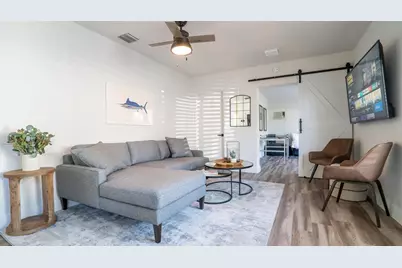 1905 NE 2nd Street #2, Pompano Beach, FL 33060 - Photo 1