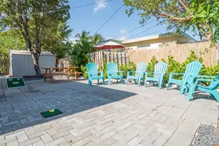 1905 NE 2nd St, Pompano Beach, FL 33060 - Photo 9