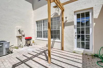 608 NW 25th Avenue, Boynton Beach, FL 33426 - Photo 27