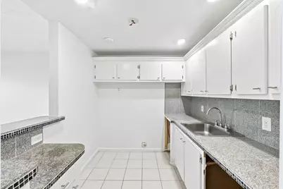 310 Oakridge R Court #310, Deerfield Beach, FL 33442 - Photo 11