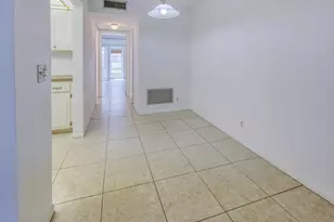 3240 Lake Osborne Dr, Lake Worth Beach, FL 33461 - Photo 9